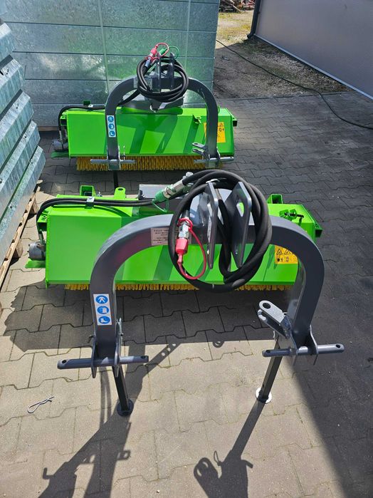 Zamiatarka do ciągnika wózka widłowego na euroramkę tuz nowa