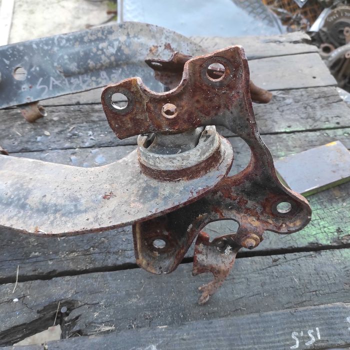 Wahacz Wzdłużny tył prawy lewy Saab 93 9-3 Vectra C Signum  Komplet