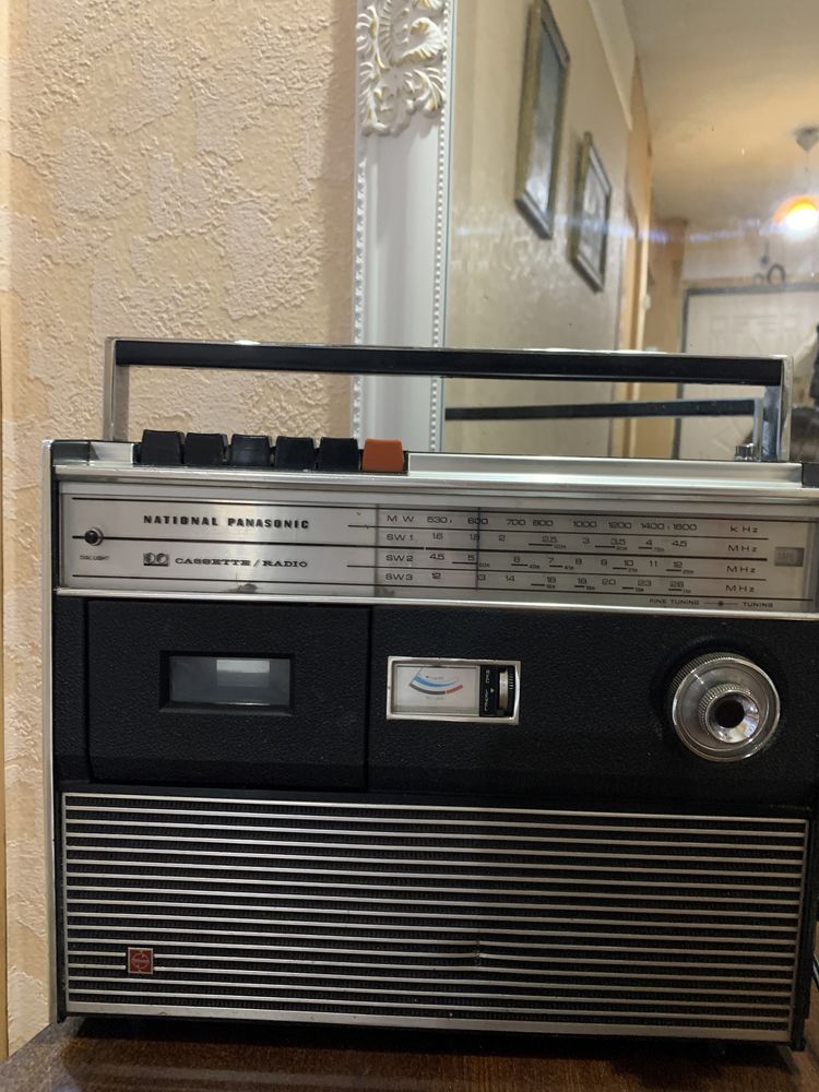 Кассетный радиоприёмник National Panasonik R - 540 В