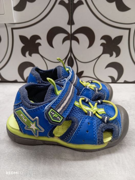 Босоніжки 22 розмір для ніжки до 14.5 см