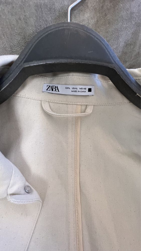 Zara пиджак новый (L)