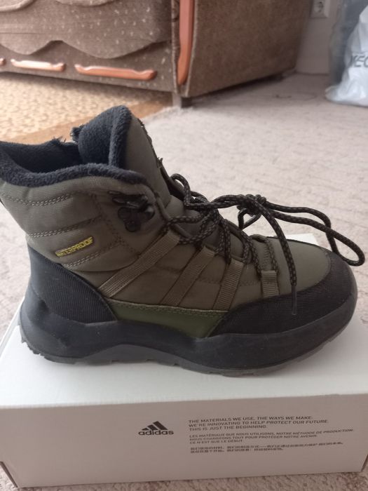 Зимние ботинки , стелька 23 см