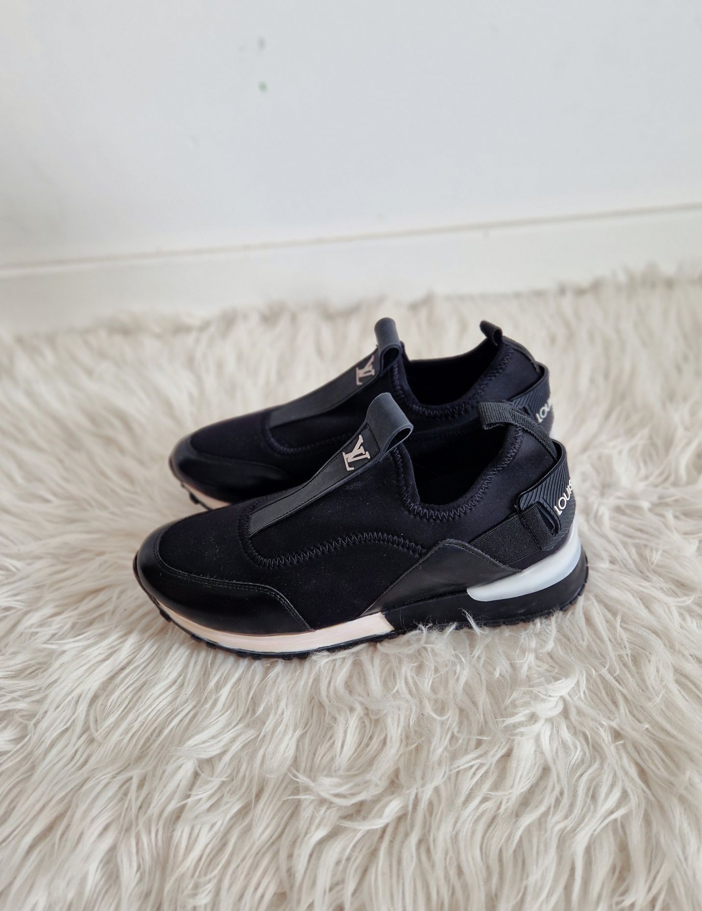 Louis Vuitton 36 37 24,5cm Run Away limited edition sneakersy trampki