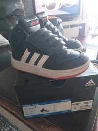 Buty adidas 26 dla dziecka