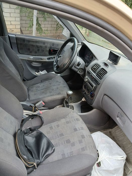 Хундай Ассент 2004г в технически исправном состоянии