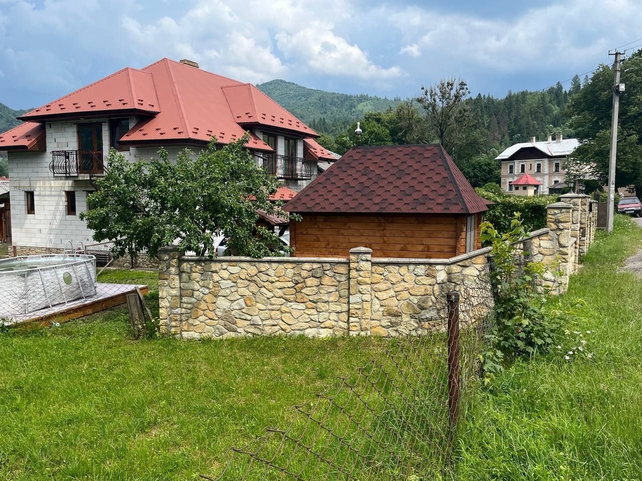 Відпочинок в карпатах будинок з чаном та басеїном