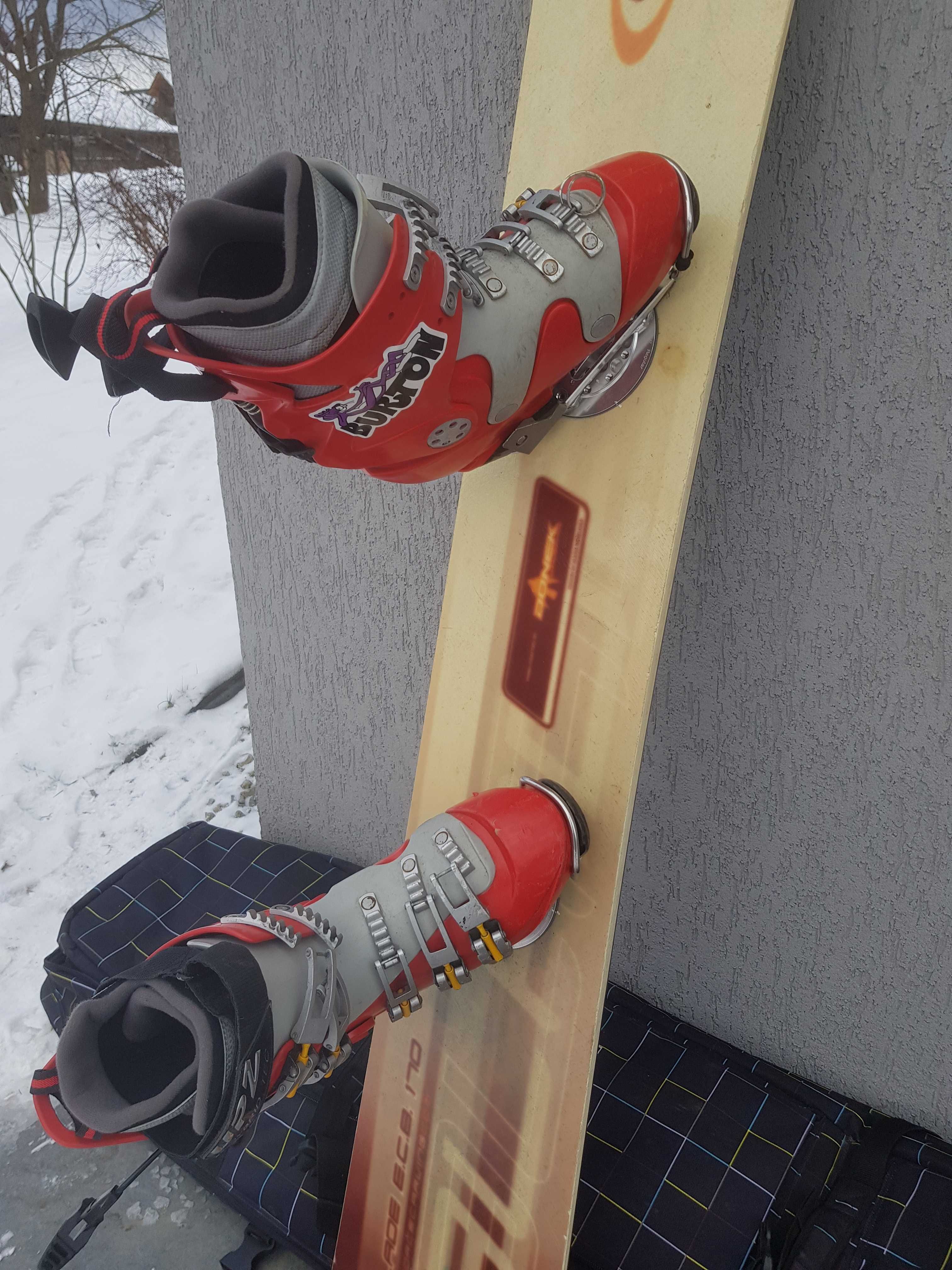 Deska snowboardowa, buty, torba i pokrowce. Zestaw