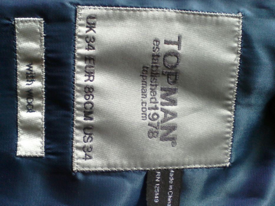 522. Markowa męska marynarka firmy TOPMAN rozmiar 34