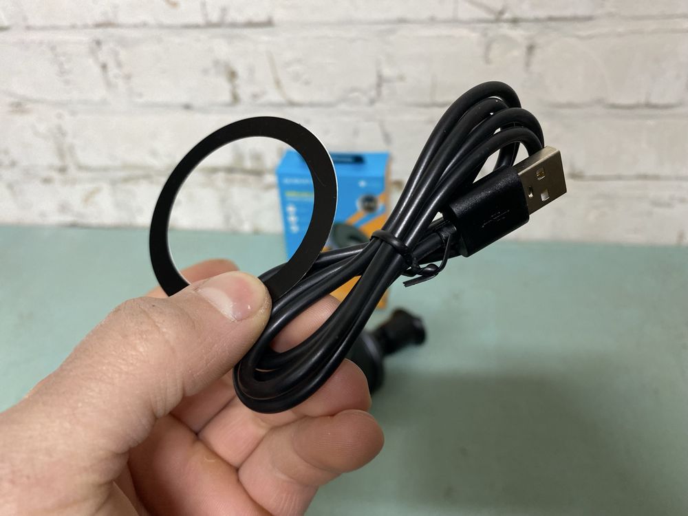 Автодержатель Borofone BH202 беспроводная зарядка MagSafe в воздуховод