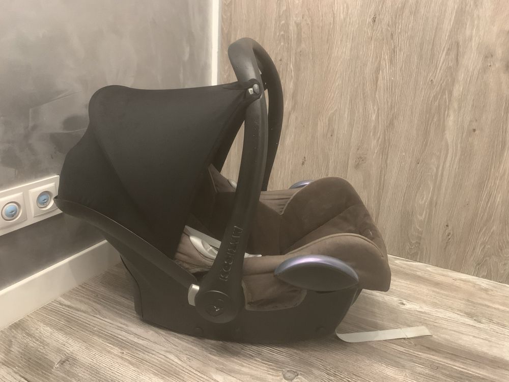 Nosidełko, fotelik baza isofix Pearl FamilyFix, Maxi Cosi