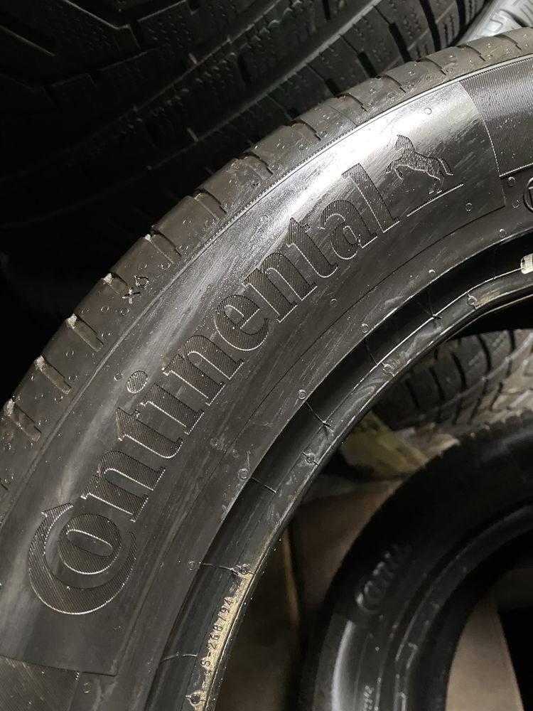 215/55 R17 Continental UltraContact NXT 23г пара шин летних.