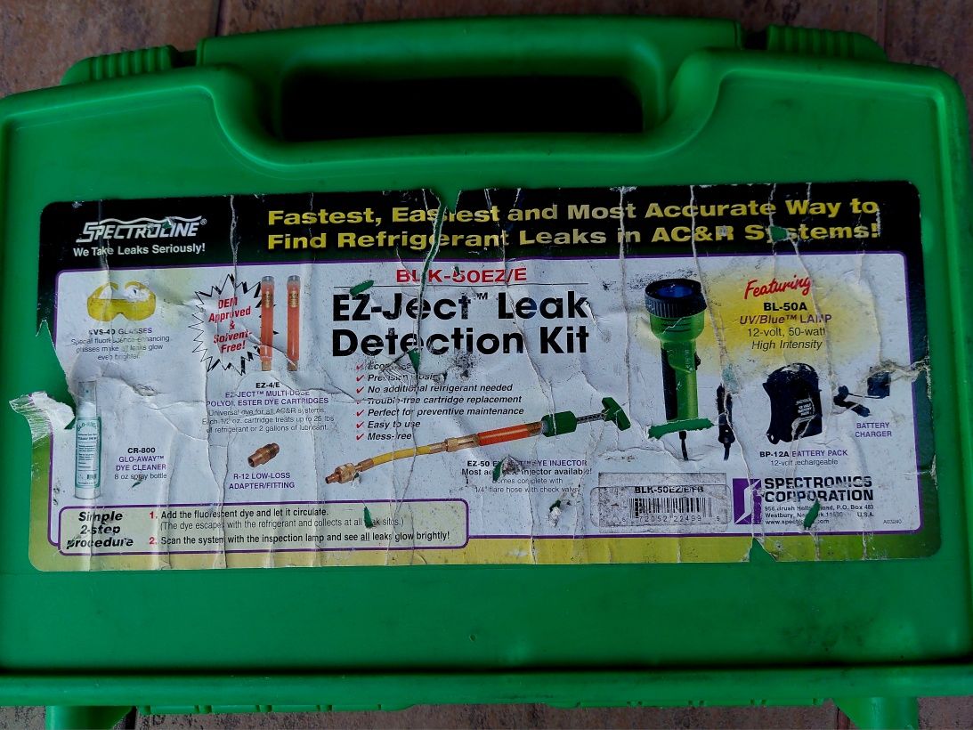 Комплект для обнаружения утечек Spectroline EZ-Ject