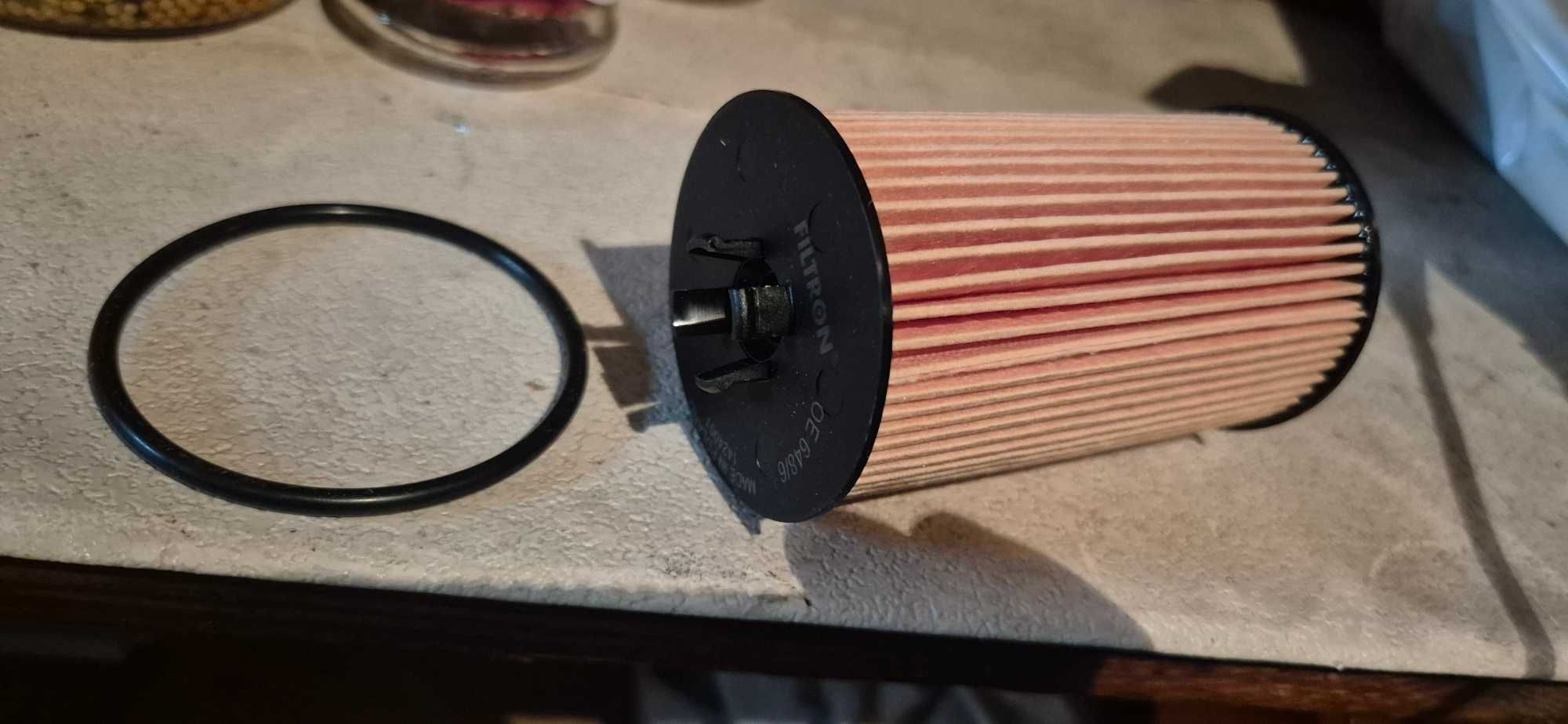 Olej silnikowy syntetyczny GM Dexos2 5W30 5l. + filtr Filtron 648/6
