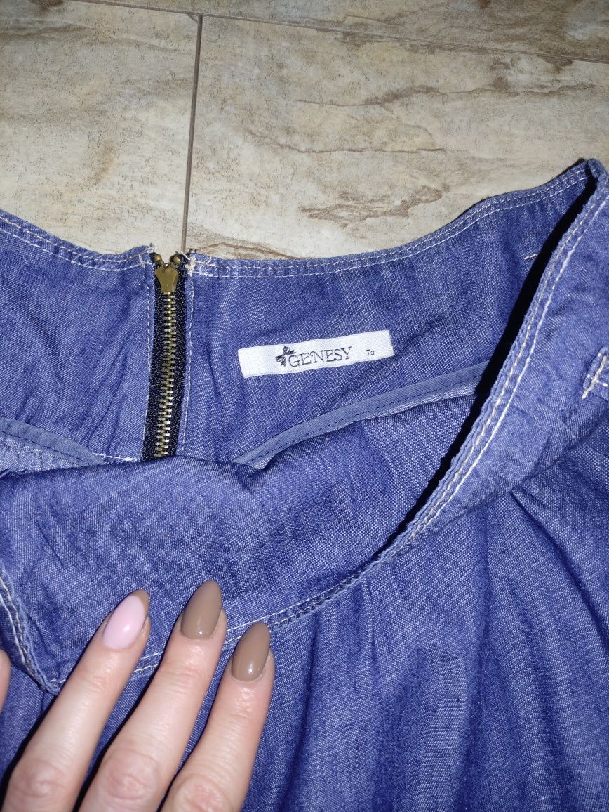 Spódnica rozkloszowana jeansowa