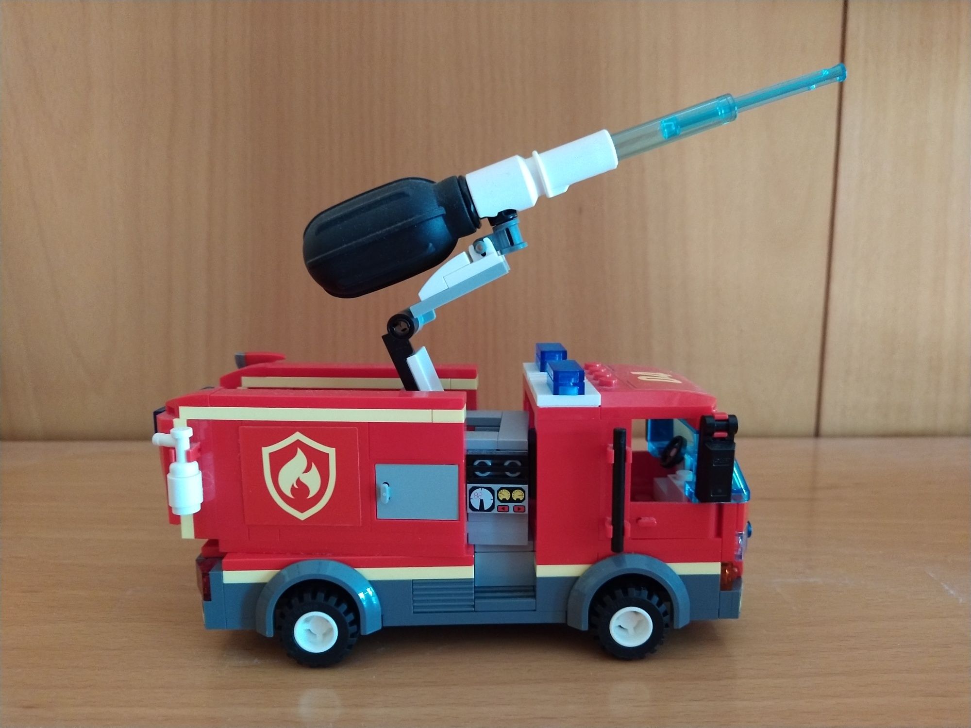 LEGO City: Combate ao Fogo no Bar de Hambúrgueres