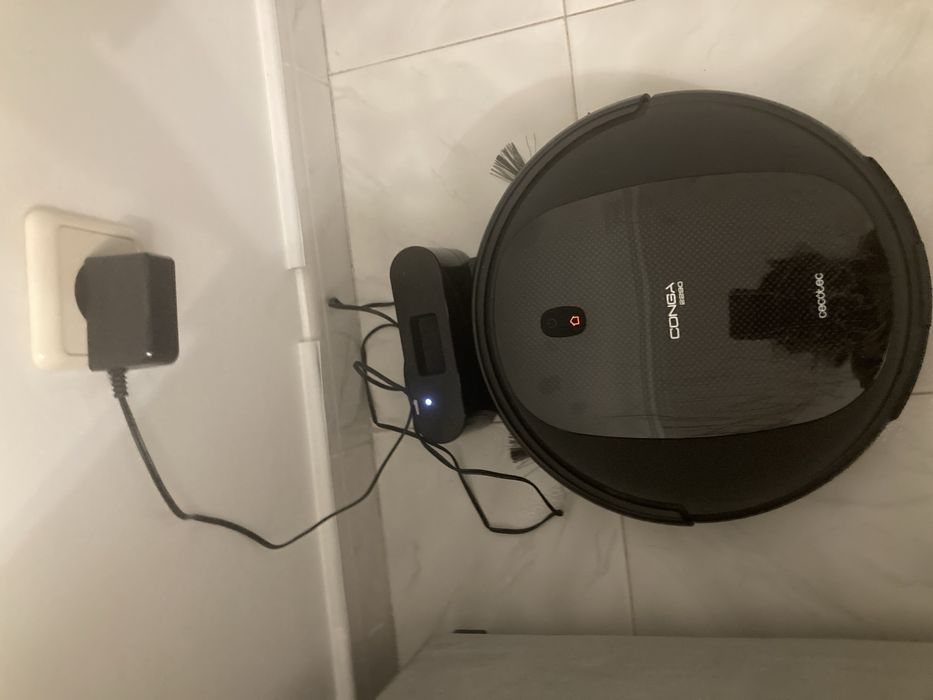 Aspirador robot conga