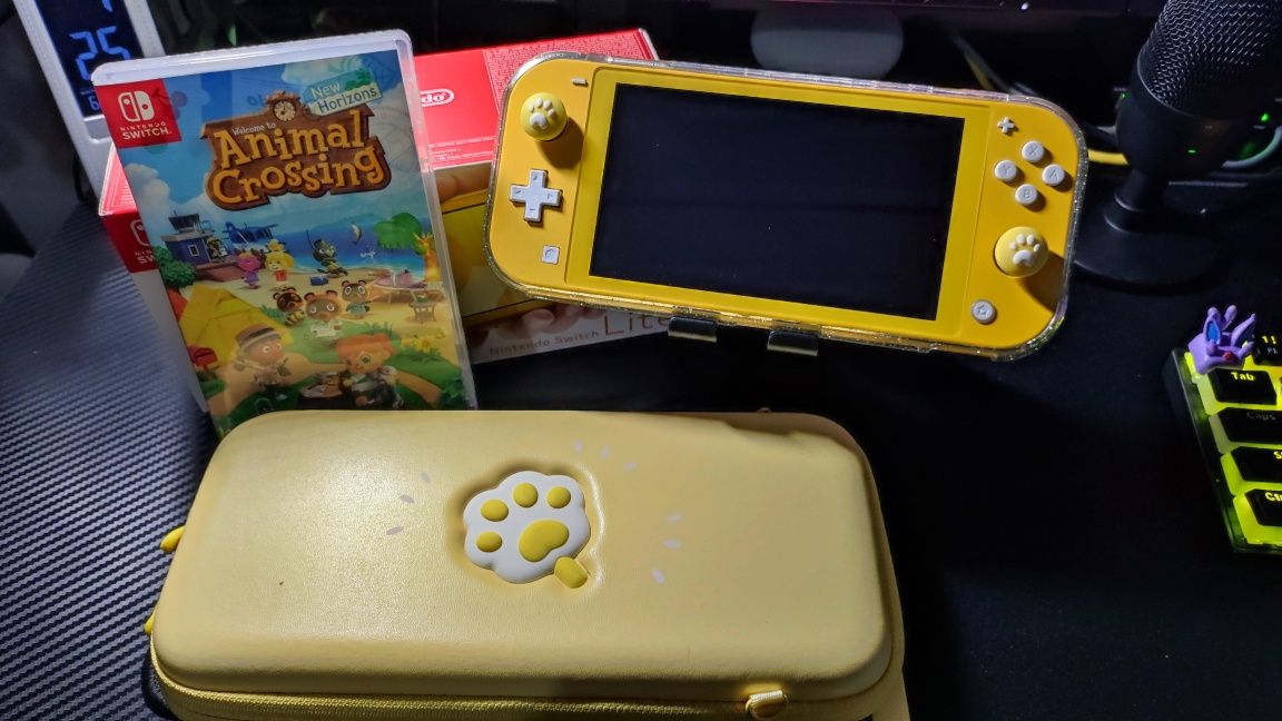 Nintendo switch lite + acessórios+ animal crossing