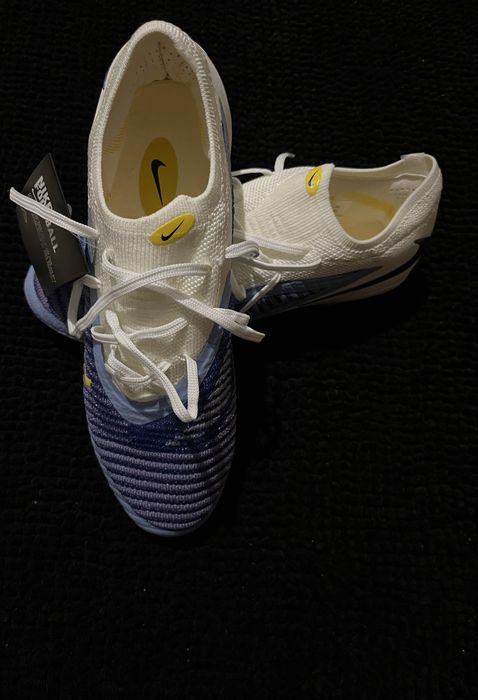 Chuteira Nike Phantom GX Elite