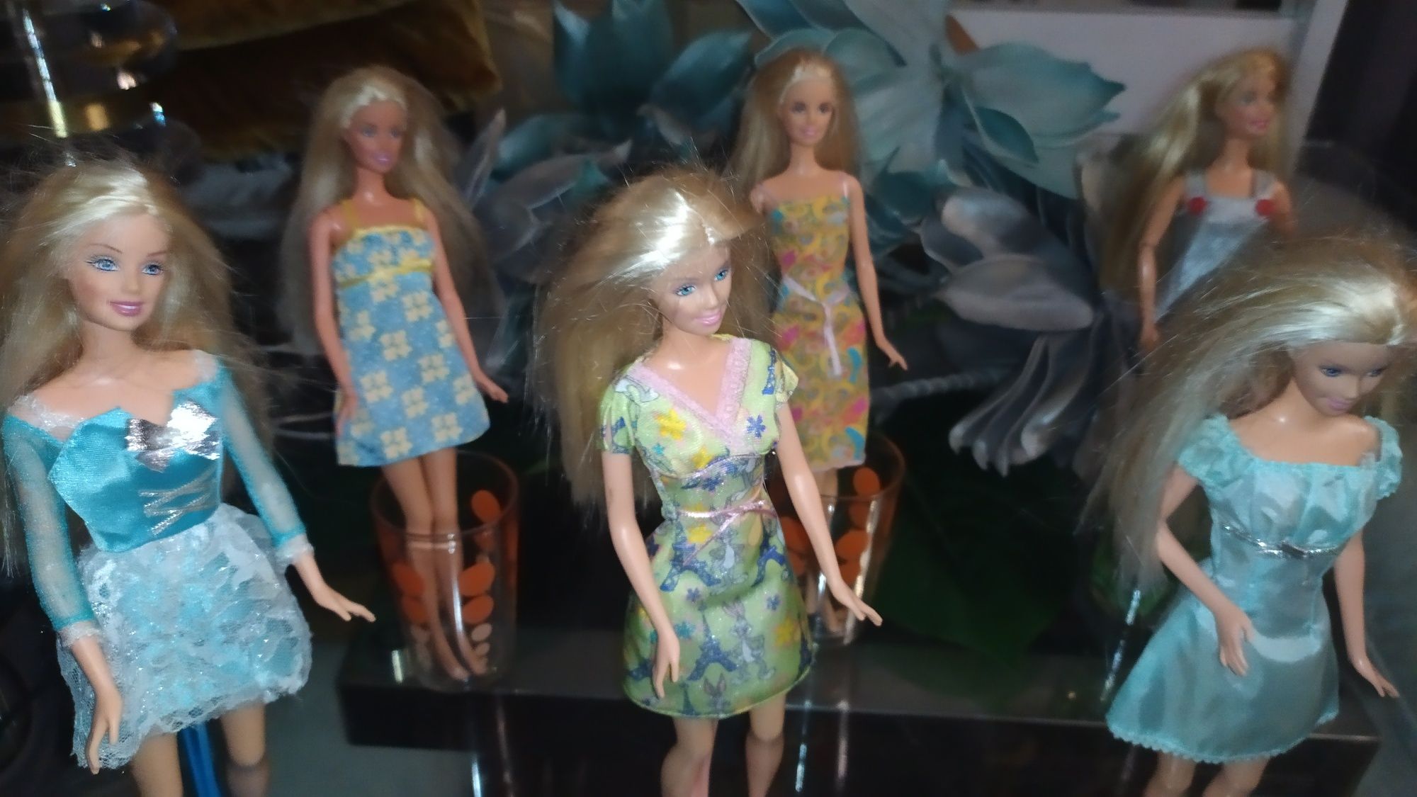 Barbies a 15€ cada ou 10  de qualquer anúncio por 99,99€ - lote NR 12