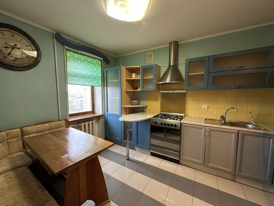 Продается 3 кк в Центре! Пр. Центральный/Инженерная!