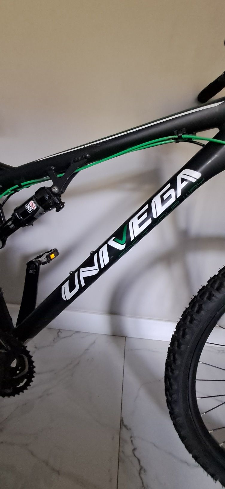 Rower  Univega  FULL 75