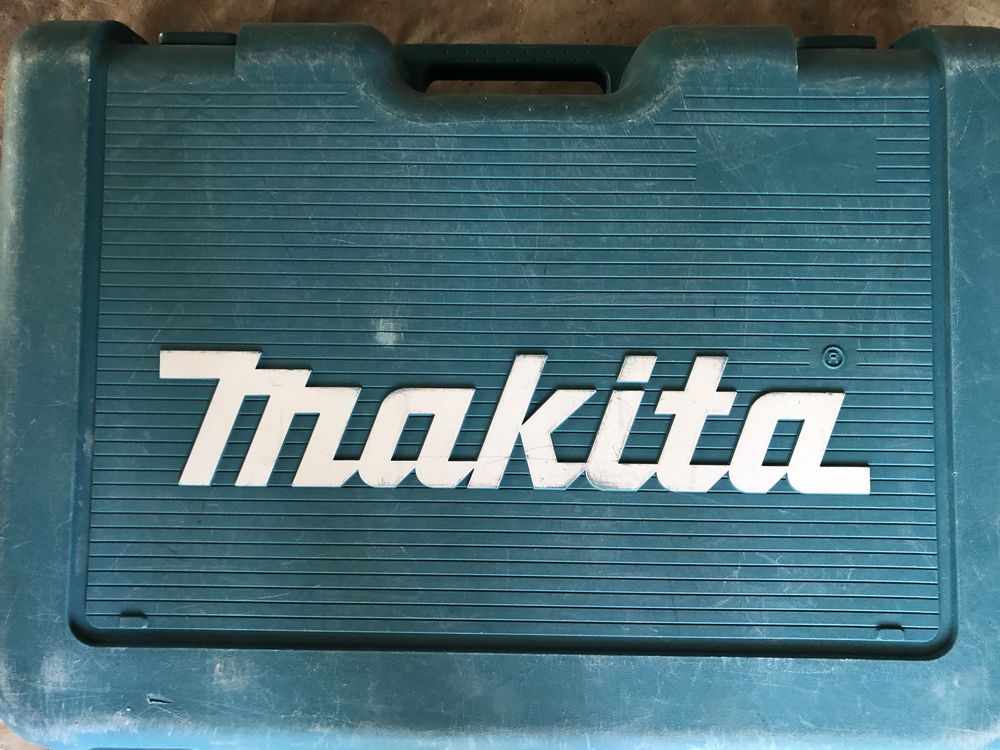 Перфоратор/відбійник Makita HR 4002 C оригінал.