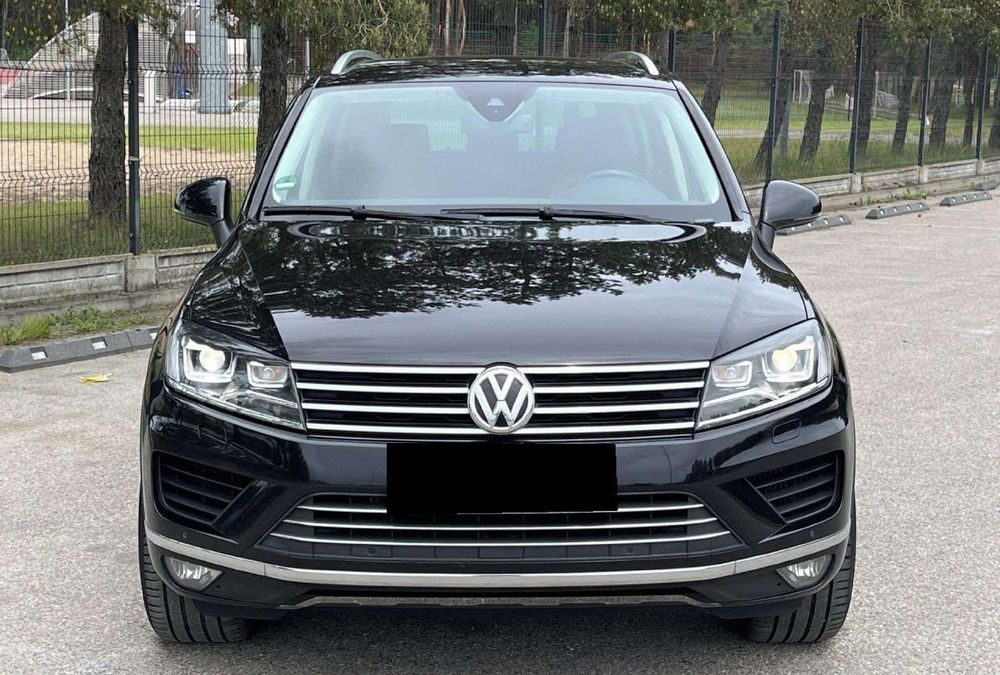 Продаю Volkswagen Touareg 2016 року