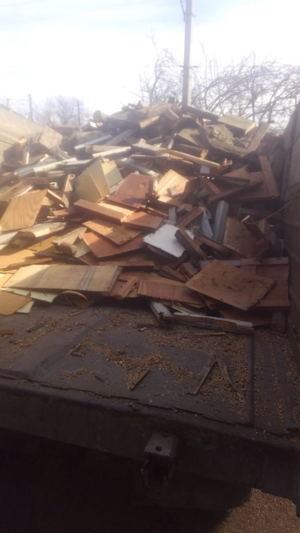 Продам дрова строительные отходы попиляные по 40 см