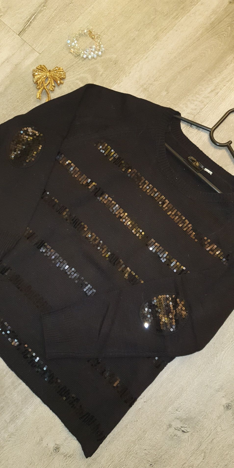 Nowy ciepły sweter z cekinami r. XXL/XXXL  r.46/48