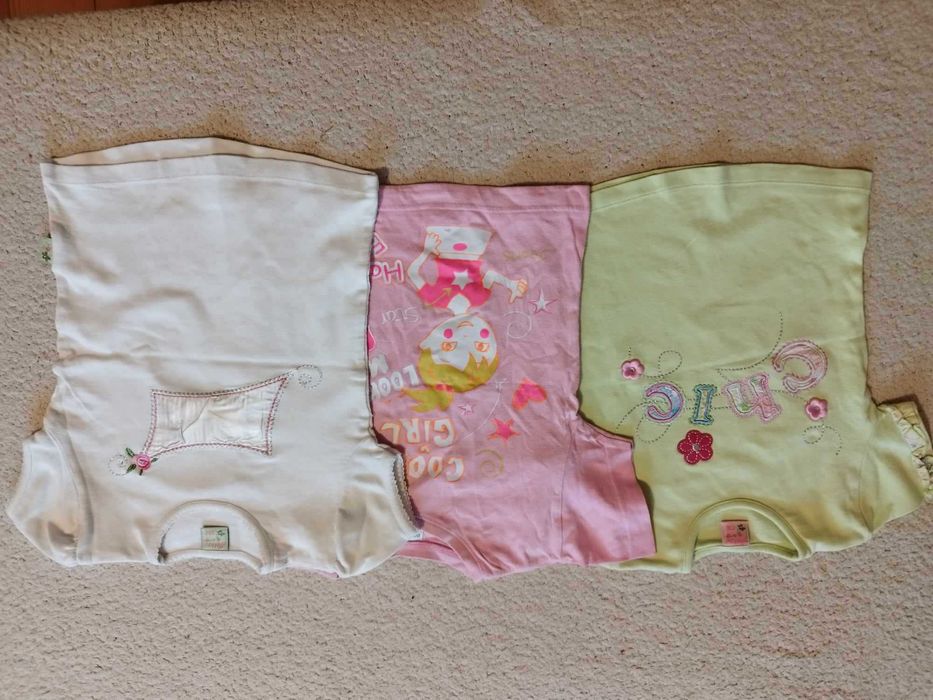 paczka 9 sztuk 3 podkoszulki 3 bezrękawniki dres spodnie 116-122