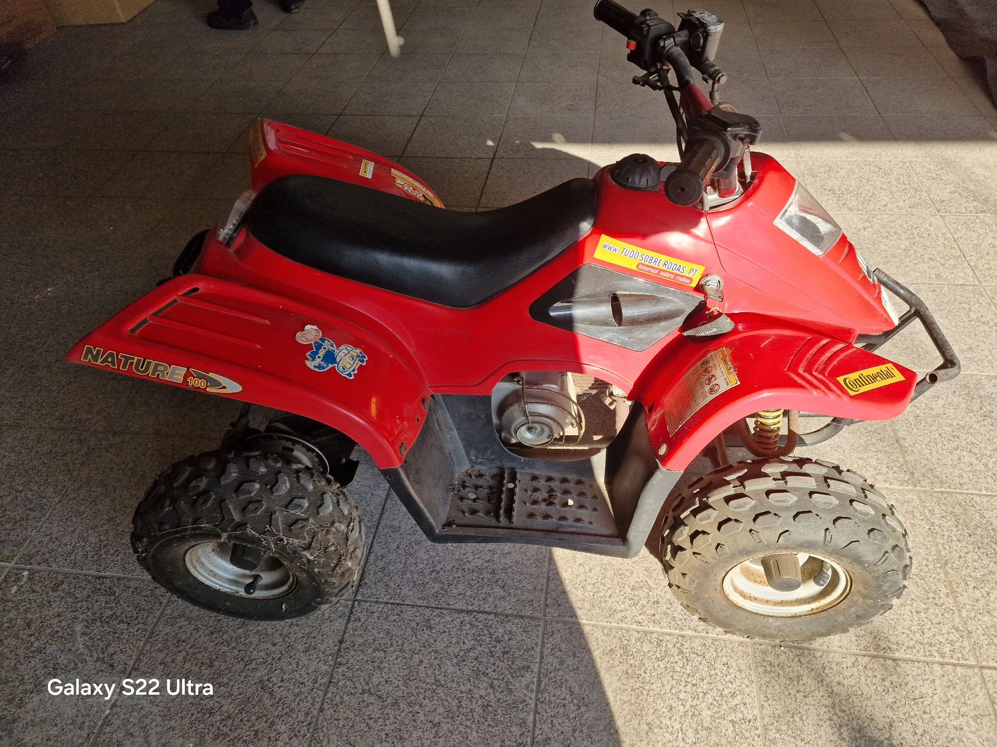 Moto 4 a gadolina