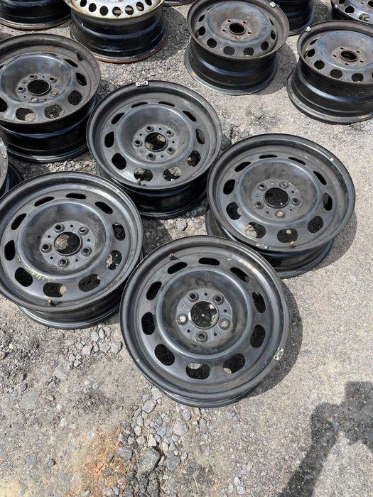 Комлект сталевих дисків BMW volkswagen T5  5х120 r16