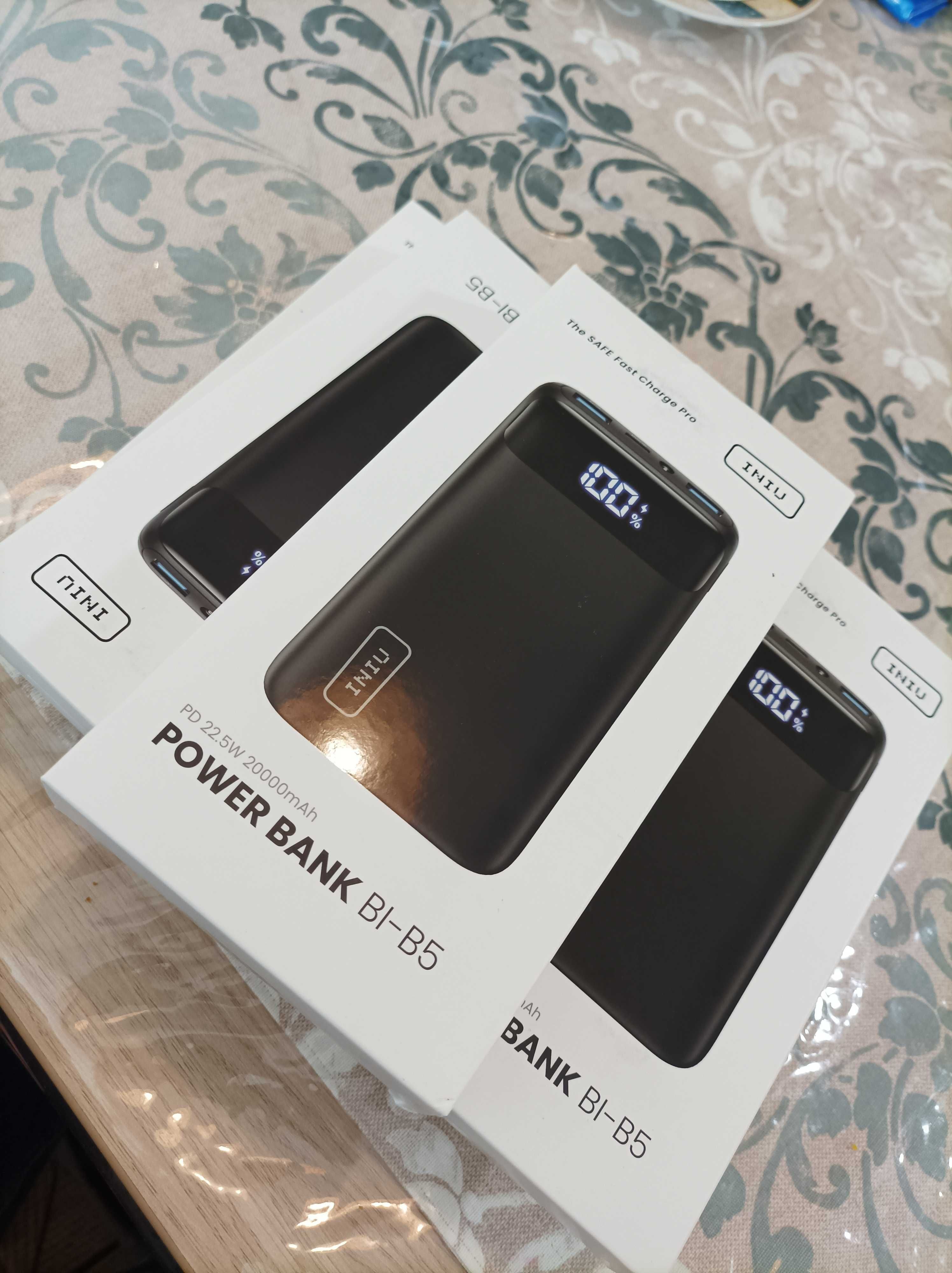 POWER BANK INIU 20000 mA, швидка зарядка, з фонариком