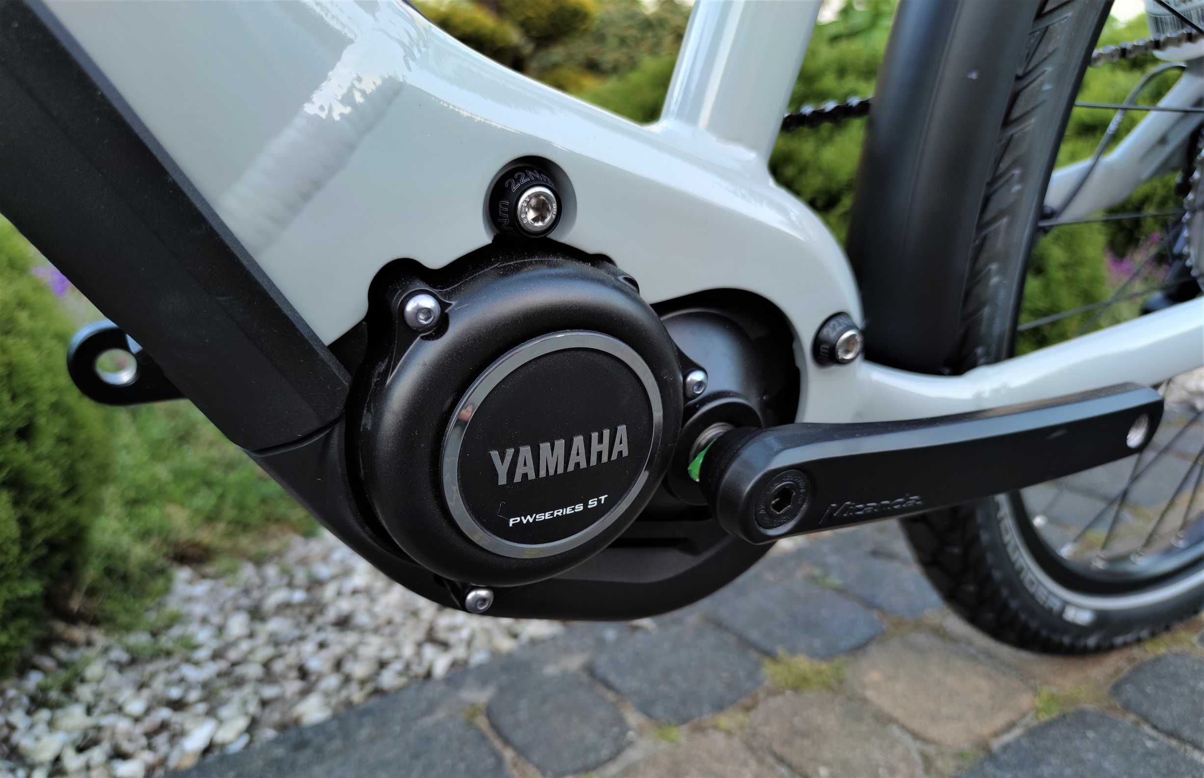 Rower elektryczny HAIBIKE Trekking 6 Yamaha PW-ST 2022 r. S/46cm NOWY