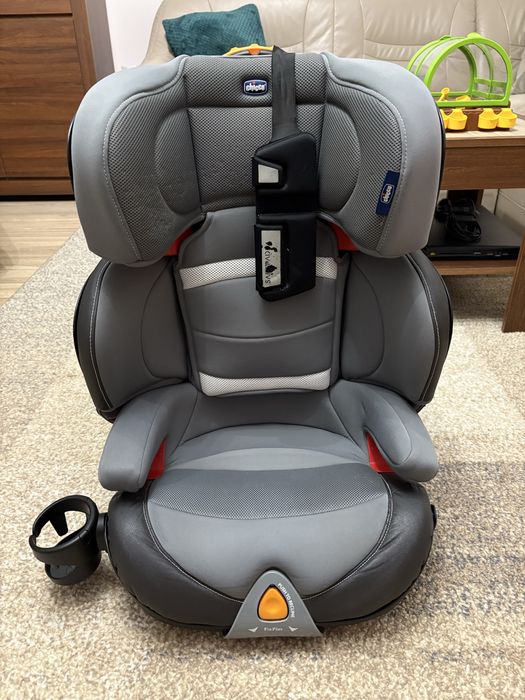 Fotelik samochodowy Oasys 2-3 Fixplus Evo Chicco 15-36Kg