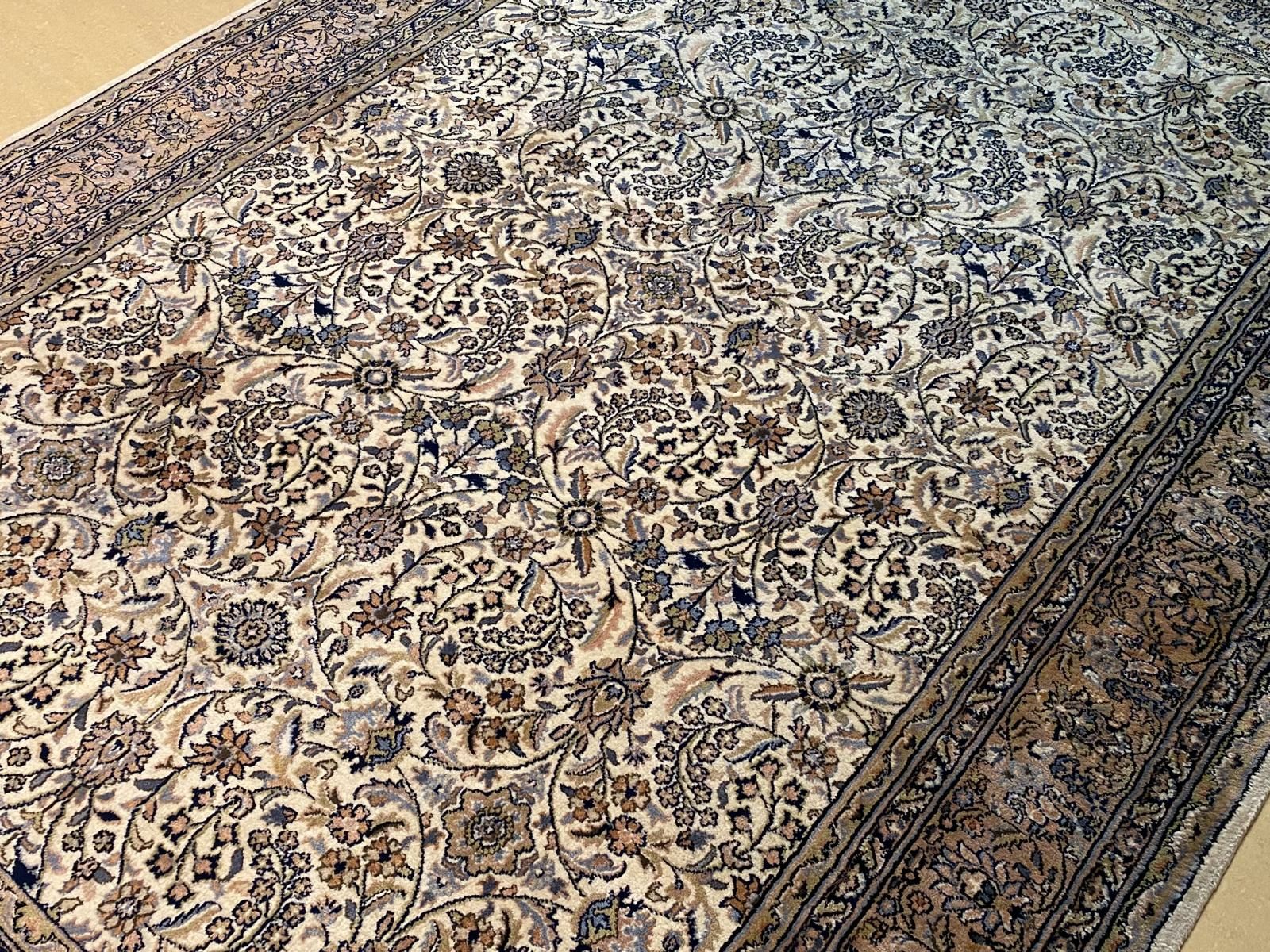 Drobno tkany Sarough 290 # 200 Perski dywan ręcznie tkany - wełniany