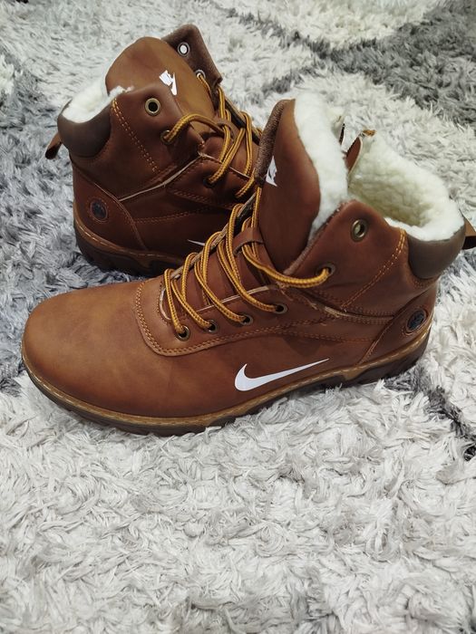 Nowe zimowe buty męskie