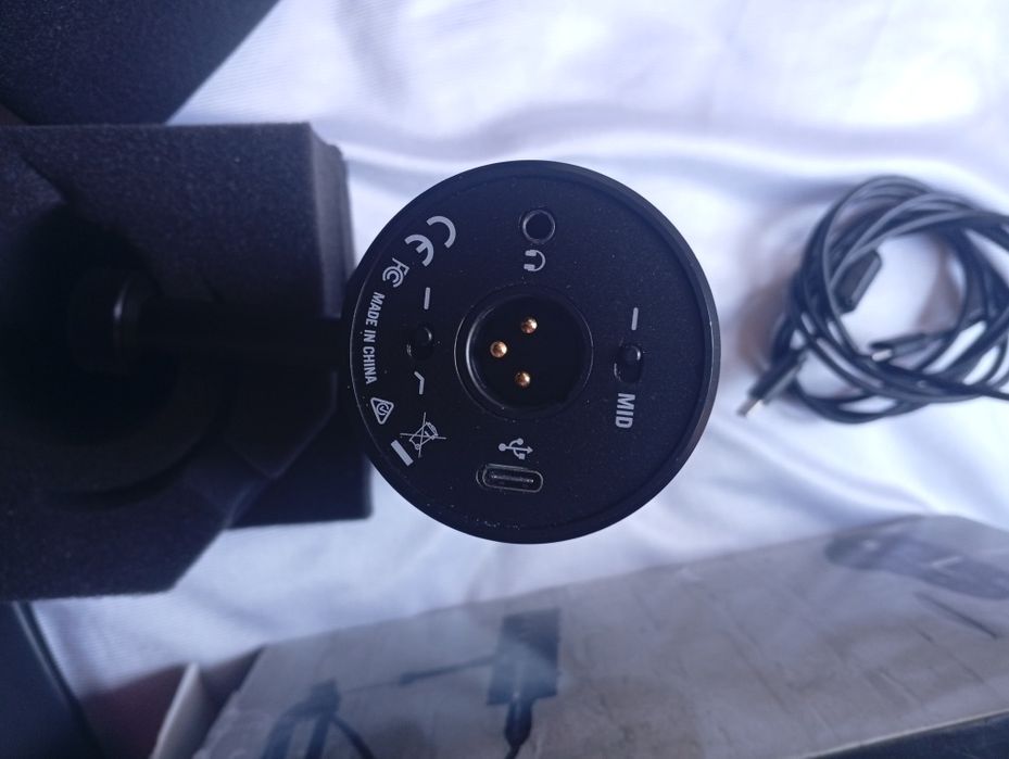 Microfone Samson Q9U podcast