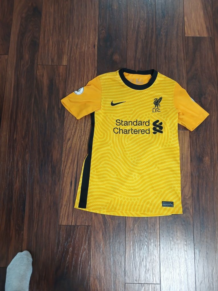 Продаю оригінальну футболку Nike Liverpool воротарська