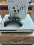 Sprzedam zestaw konsole Xbox one s 500 GB dwa pady gry