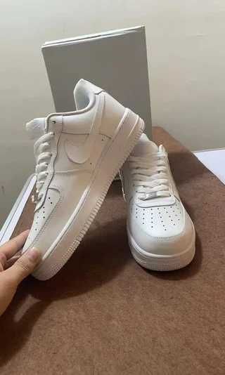 Miękkie odbicie Nike Air Force 1 Niskie White "40.5