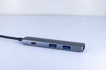 Satechi Aluminium Adapter Slim — Adapter do wielu usług np. USB-C