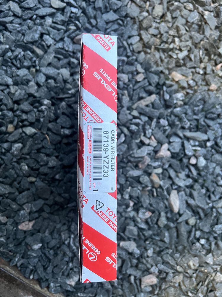 Фільтр салону Toyota 87139-YZZ33