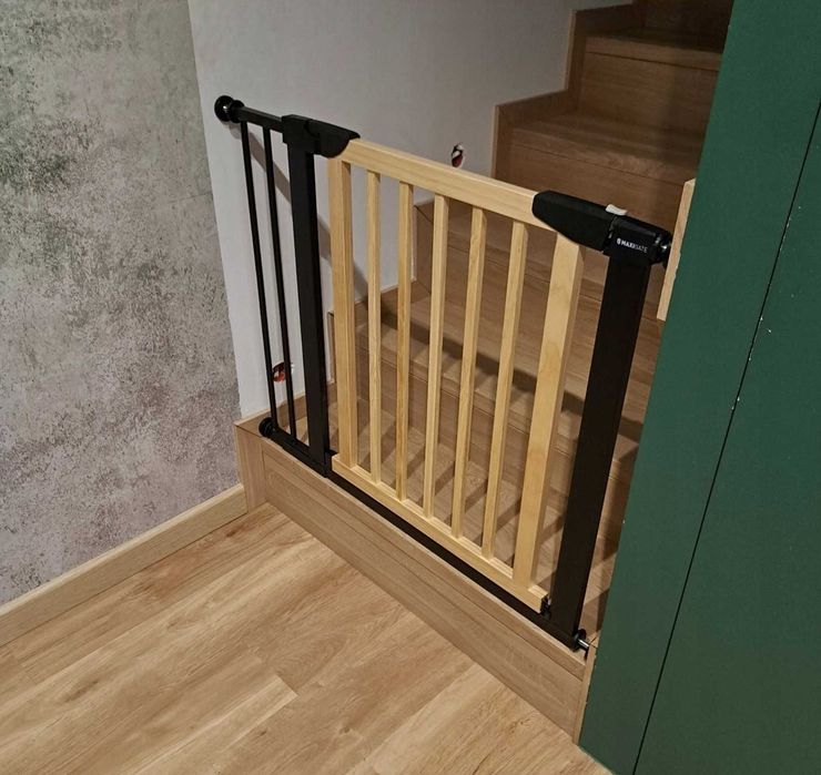 Bramka Na Schody Drzwi Ochronna 74-80cm Drewno Metal Bez Wiercenia