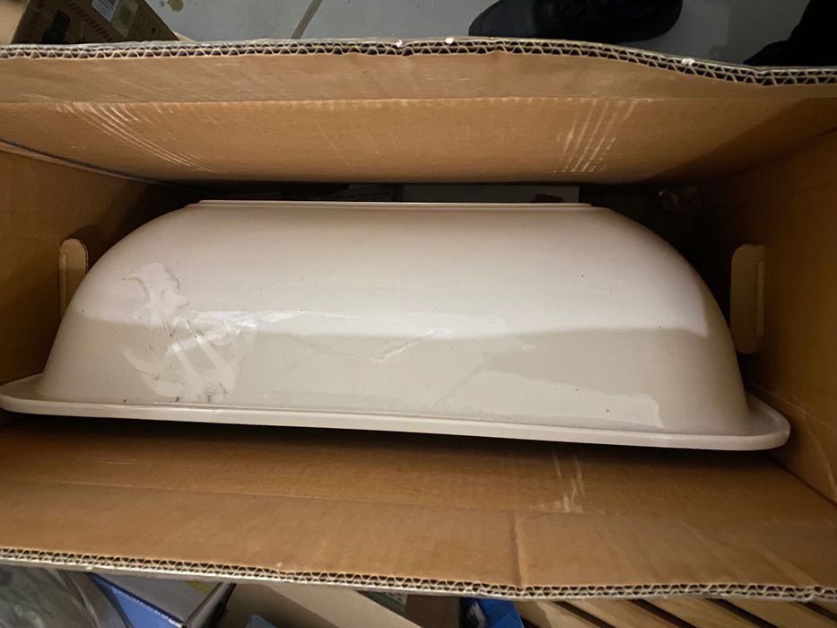 Умивальник вбудований 61,5х39 Villeroy & Boch 61632001. Не підійшов
