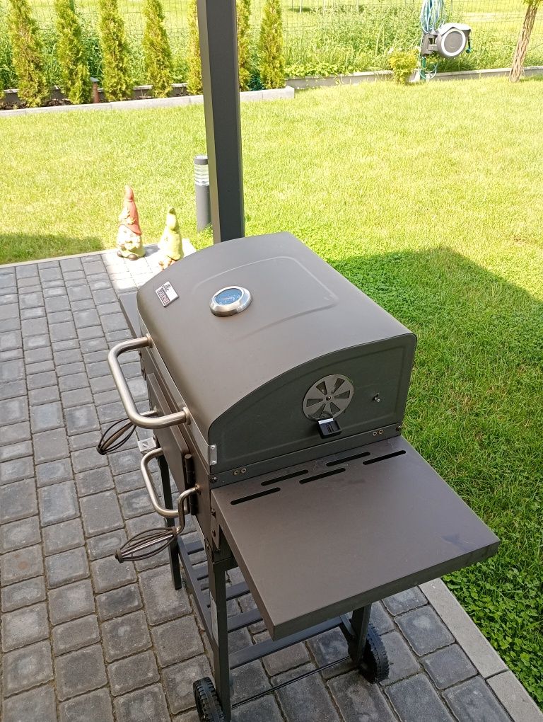 Grill ogrodowy węglowy termometr