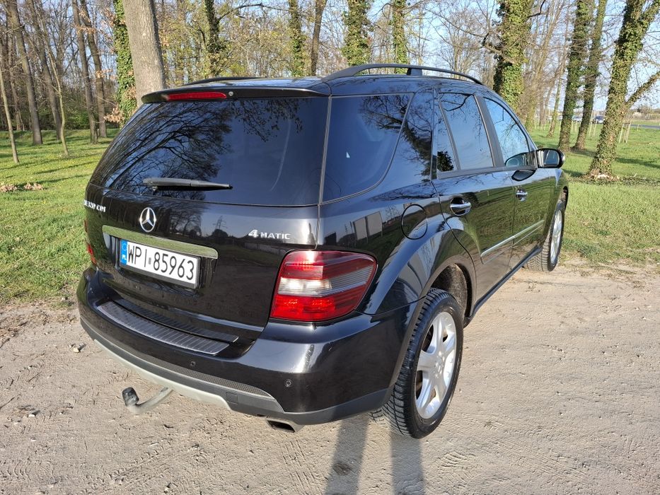 Mercedes Ml 320 4matic bezwypadkowy, serwisowany.