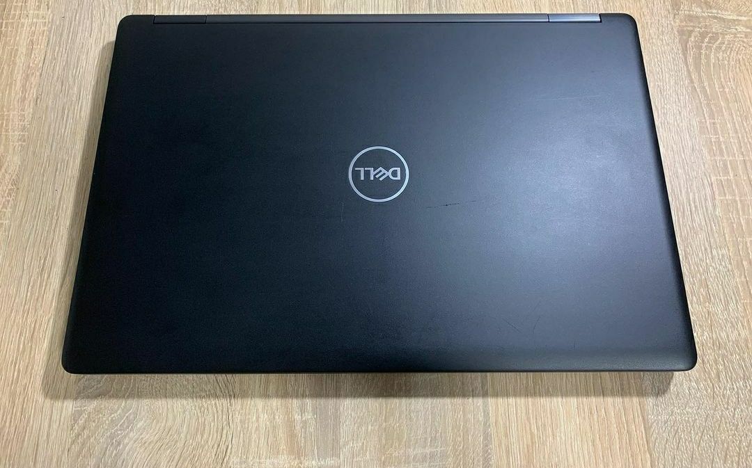 Ноутбук ігрового класу Dell Latitude 5580