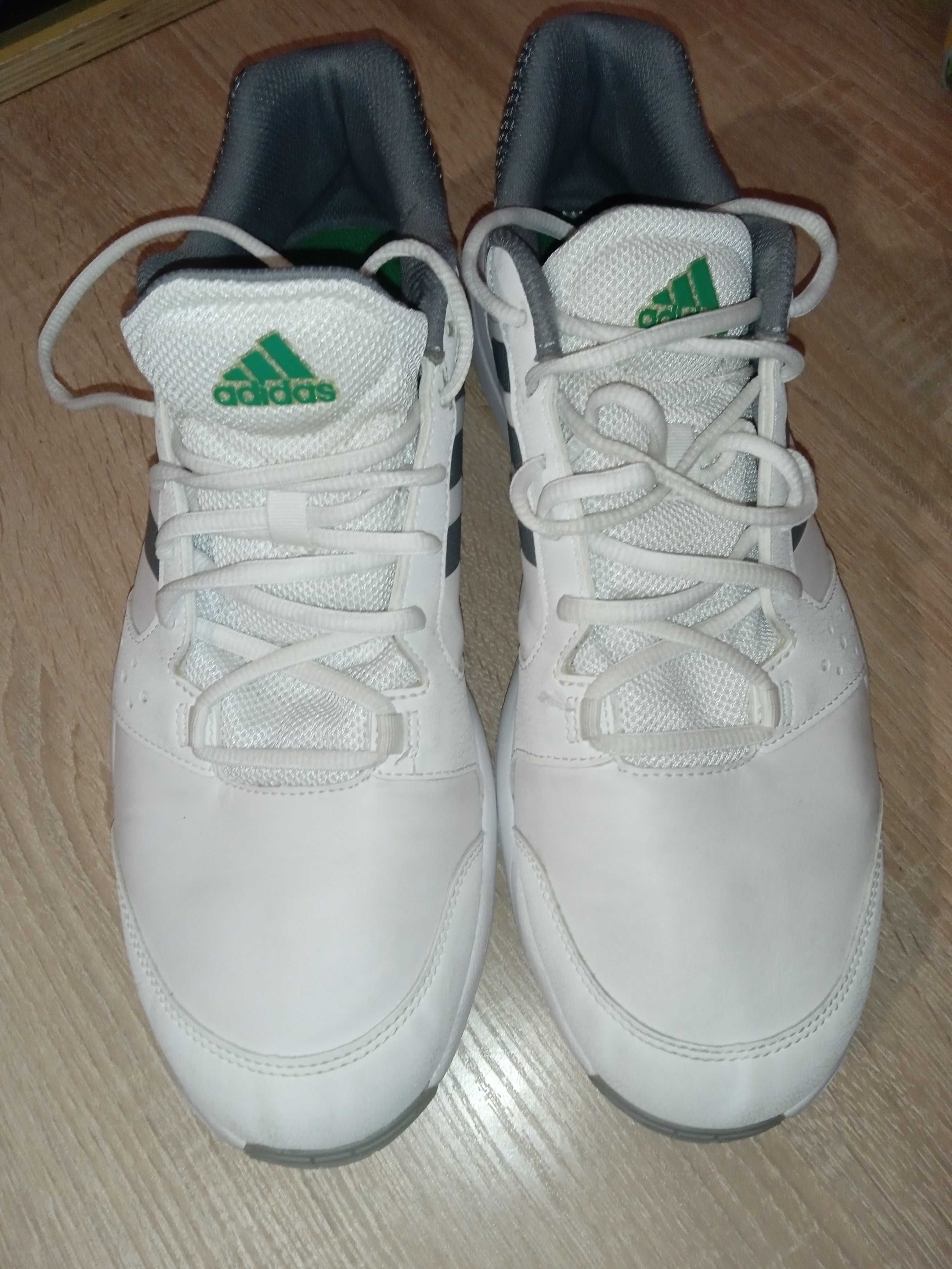 Кроссовки  Adidas 46 р