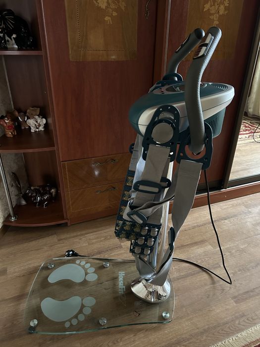 Вибромасажер HouseFit HM 30032. Для всього тіла і окремих зон